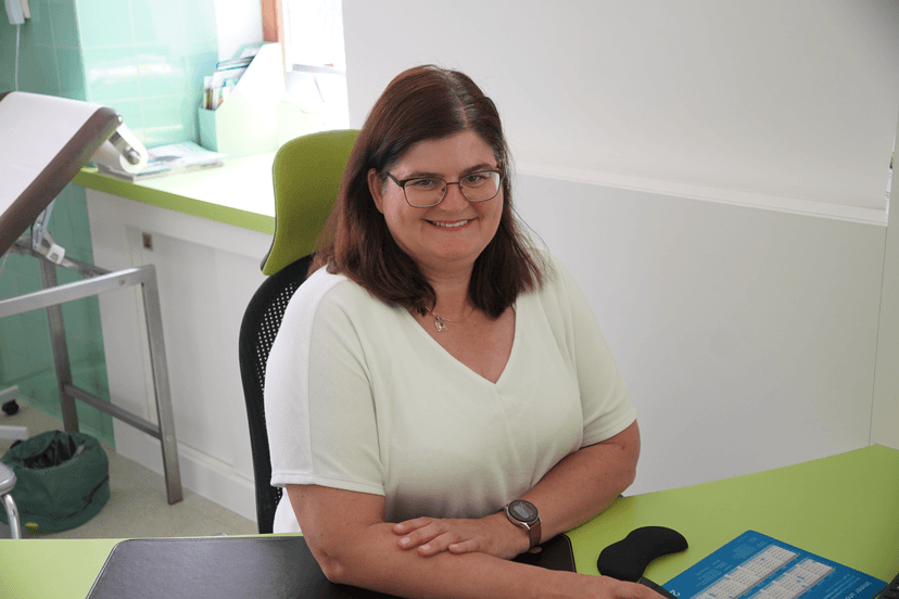 Dr. Angelika Mühlbacher